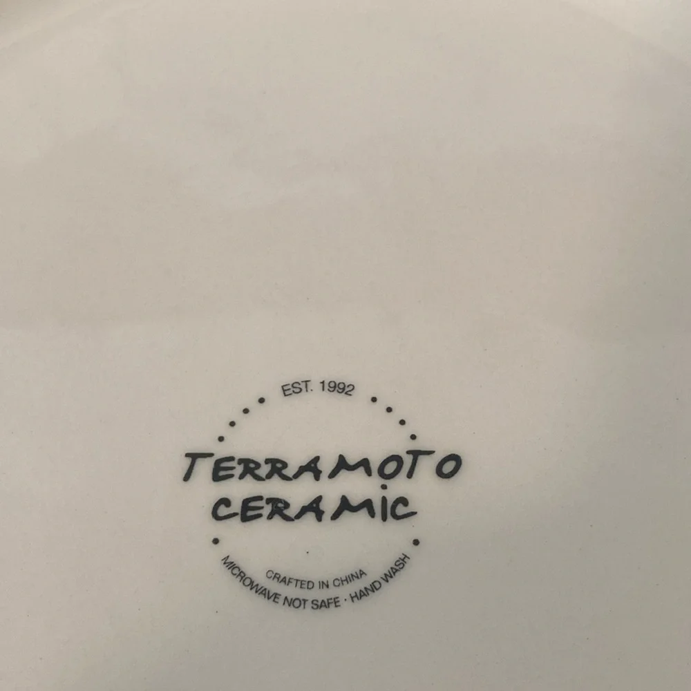 Terramoto Large Halloween Bat Canister